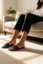Women's Knitted Detailed Flat Heeled Slippers Faux Leather Inner Lining Comfortable Daily Shoes Modern Stylish Comfortable - 4