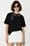 Women's Black Scarf and Pearl Detailed Crew Neck Oversize Basic T-Shirt 360096 60286358 - 4
