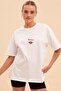 Women's Oversize T-Shirt Spicy Lips Printed White – Crew Neck, Comfortable Fit, 100% Cotton