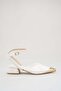 Women's White Lace Shoes with Gold Accessories and Thick Short Heels Seferie - 3