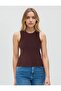 Bitter Brown Round Neck Slim Fit Sleeveless Knitted Tank Top