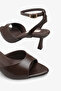 Sonna Women's Heeled Strappy Shoes - Brown - 5