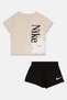Toddlers Girl 2 Pcs Graphic Print T-shirt And Shorts Set, Multicolor - 2
