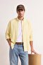Sarı Unisex Regular Fit %100 Pamuklu Keten Görünümlü Gömlek TMNSS23GO00099 - 3