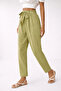 Women's oil green linen belted carrot pants - 2