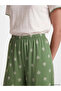 Green V-Neck Women's Capri Pajama Set - 3
