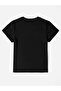 تي شيرت برقبة دائرية وأكمام قصيرة بنمط 11:11 - 3