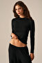 Dari Women's Soft and Flexible Fabric Round Neck Fitted Long Sleeve Black T-Shirt - 3