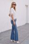 Collared and Short-Sleeved Lace Blouse Ecru - 3