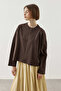 Basic Long Sleeve T-Shirt with Front Stitching in Brown - 2