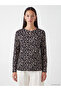 Sparkling Choices from Shining Store Zero Roba Collar Embroidered Blouse