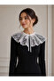 Wide Collar with White Piping 9