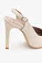 حذاء نسائي من الجلد الطبيعي باللون البيج، بمقدمة مدببة وكعب رفيع مفتوح من الخلف - 7