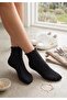 4 Pairs of Women's Short Socks Set with Embossed Pattern and Ruffles - 4