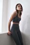 Pocket-detail sports leggings with SoftMove™ - 3