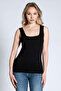 6529 Zero Sleeve Square Neck Women's Tank Top