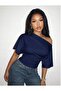 Off-Shoulder Waist-Fitted Blouse/Tshirt-Do52026001
