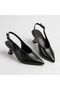 (Park Moda) Closed Toe Women's Shoes with Low Heels Black