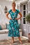 فستان أخضر بياقة على شكل V وأكمام قصيرة من قماش الفيسكون المموه 115 62 - 4