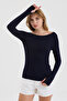 Women's Navy Blue Boat Neck Slim Fit Finger-Looped Ultra Soft Flexible Lycra Cotton Basic Body&Blouse - 3
