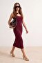 Bordo Bodycon Havuz Yaka Kolsuz Aksesuar Detaylı Midi İnterlok Örme Elbise TWOSS26EL00015 - 2