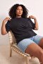 Siyah Regular Fit Düşük Kol Truvakar Tok %100 Pamuk Örme Büyük Beden T-Shirt TBBSS26BF00100