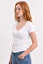 Short Sleeve T-Shirt with Oval Lace Detail on the Collar - 2
