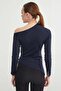 Basic Asymmetric Slit One Shoulder Blouse - 6