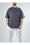 Basic T-Shirt