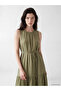 Esvab • Modern & Distinctive Zero Roba Collar Belted Gathered Dress - 2