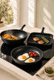 Blackstone 3-Piece Cast Iron Pan Set - 3