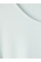 Trendlucky: effortless style in women's pajama tops - 2