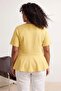 Sarı Peplum Reglan Kol Kısa Kollu Aksesuar Detaylı İnterlok Örme Bluz TBBSS26AF00179 - 4