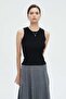 Solid Sleeveless Top