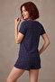 طقم بيجامة صيفي ناعم بدون أزرار بأكمام قصيرة وبنقشة الكرز باللون الأزرق الداكن - 8