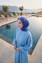 وشاح ناعم من سيرف جاردن باللون الأزرق الداكن 90x90 - 4