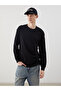Nevavm with Difference Oval Collar Long Sleeve Men's T-Shirt