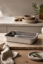 2-Piece Stainless Steel Vacuum Storage Container, Oven and Cake Container 1.9 Lt Food Container Lunch Box - 4