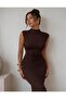 Elegant Back Design, Attention-Getting, Body-Flattering Maxi Dress - 4