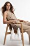 Women's Shoulder Bag – Stylish Daily Handbag with Magnets in White - 4