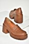 T 996152009   Tan Thick Heeled Women's Shoes - 6