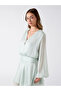 V neck ruffled dress - 3