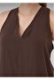 V-Neck Back Cutout Detail - 3