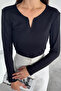 Black Front Detailed V-Neck Basic Blouse - 3