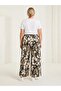 Large Size Women's Cotton Slim Pants with Elastic Waist - 3