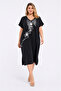 Women's Plus Size Smoked, V-Neck, Suzeni Embroidered, Oversize Pocket Dress 65N39504