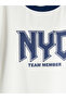 تي شيرت NEVAVM للأولاد بياقة بيضاوية وطباعة NYC - 3