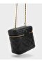 Nezu Quilted Boxy Bag - Black