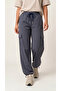 Women's Smoked Oversize Parachute Fabric Slim Trousers with Cargo Pockets, Comfortable Fit Baggy with Adjustable Leg Clips - 4