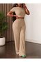 Women's Short Sleeve Crew Neck Wrinkled Fabric Crop Blouse and Trousers Two-Piece Set - 2